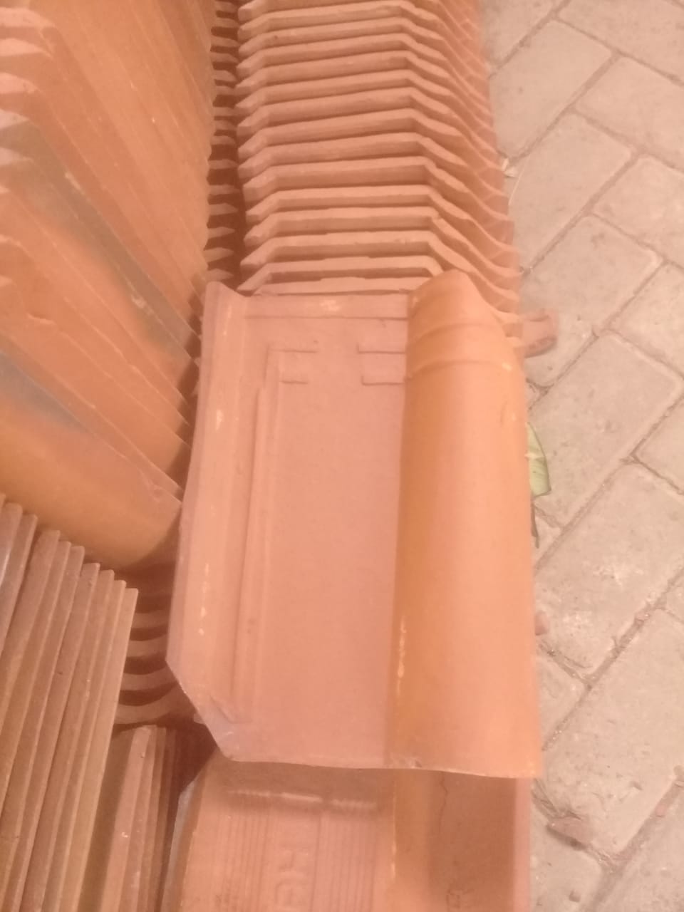 Genteng Mantili Kecil